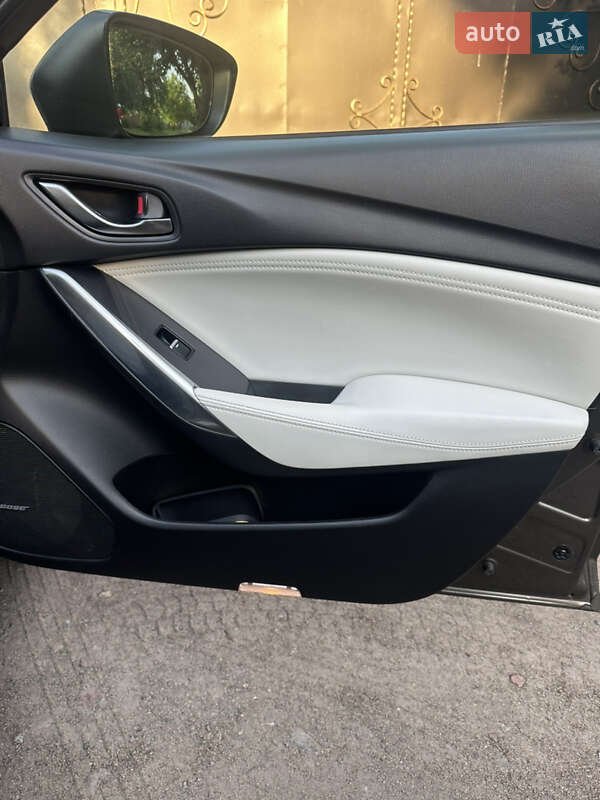 Седан Mazda 6 2015 в Конотопе