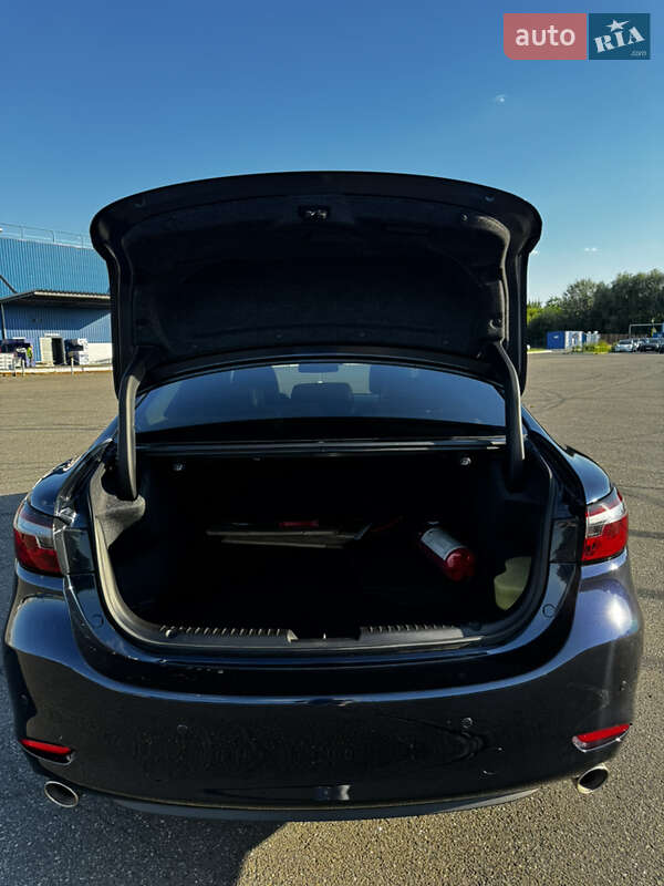 Седан Mazda 6 2018 в Киеве