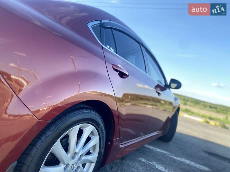 Седан Mazda 6 2011 в Киеве