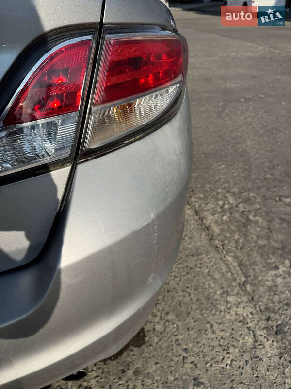 Седан Mazda 6 2011 в Вараше