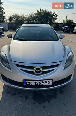 Седан Mazda 6 2011 в 
