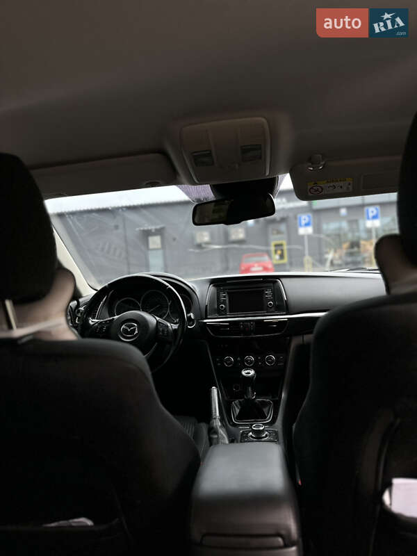Седан Mazda 6 2013 в Ивано-Франковске
