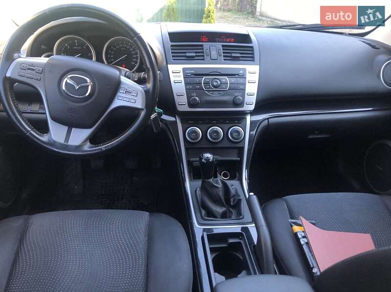 Седан Mazda 6 2009 в Хусте