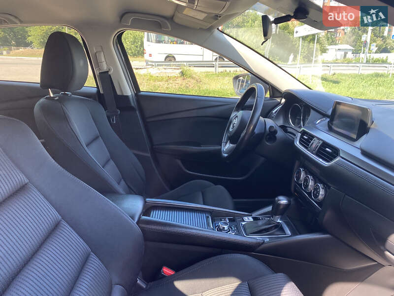 Седан Mazda 6 2015 в Полтаве