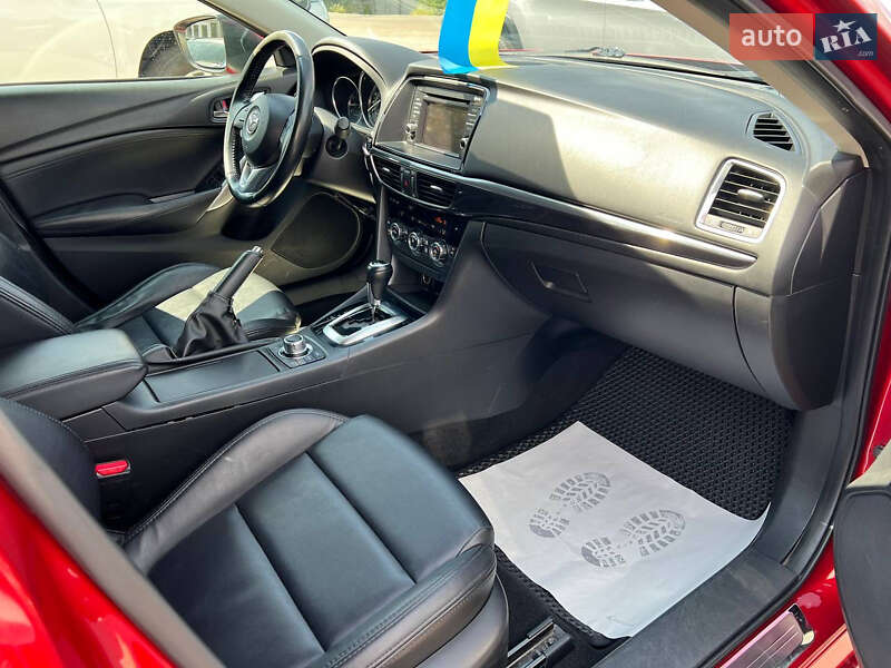 Седан Mazda 6 2013 в Житомире