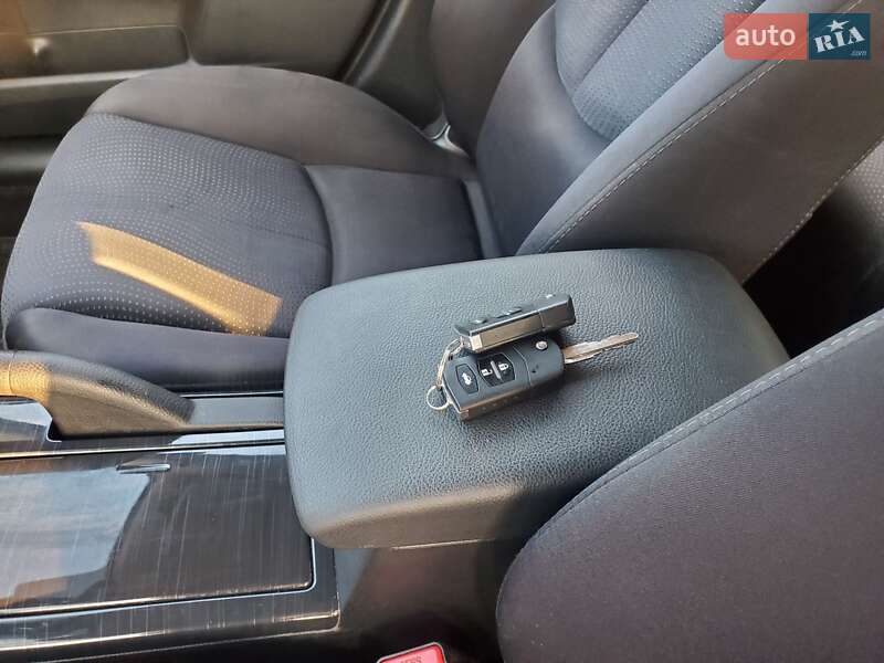 Седан Mazda 6 2009 в Луцке