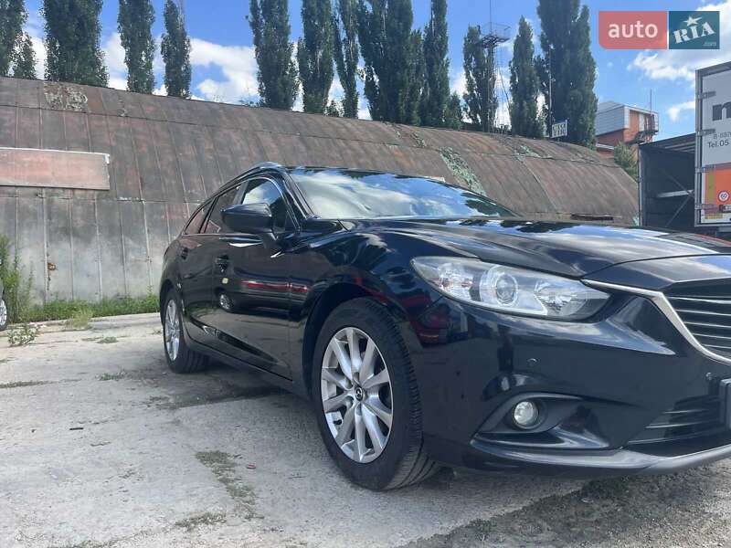 Универсал Mazda 6 2014 в Киеве