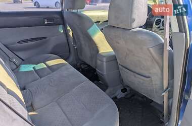 Седан Mazda 6 2004 в 