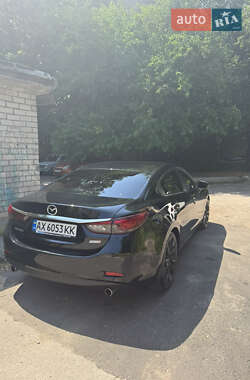 Седан Mazda 6 2015 в 