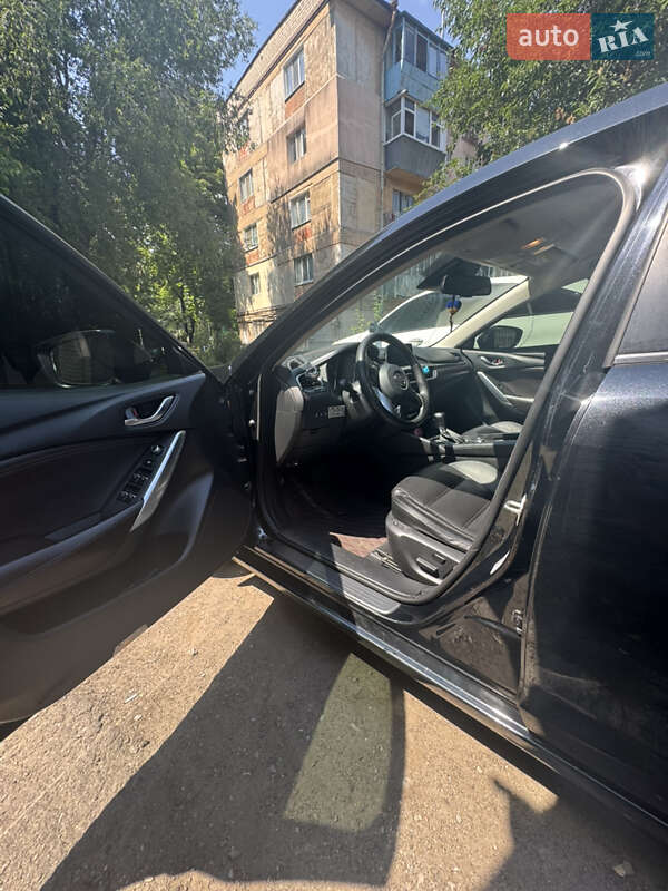 Седан Mazda 6 2015 в Дніпрі