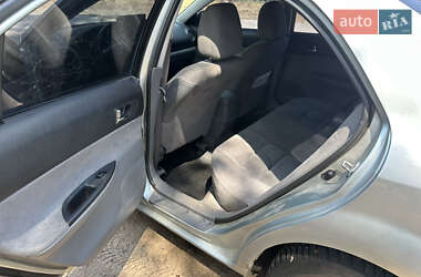Седан Mazda 6 2004 в 