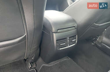 Седан Mazda 6 2014 в 