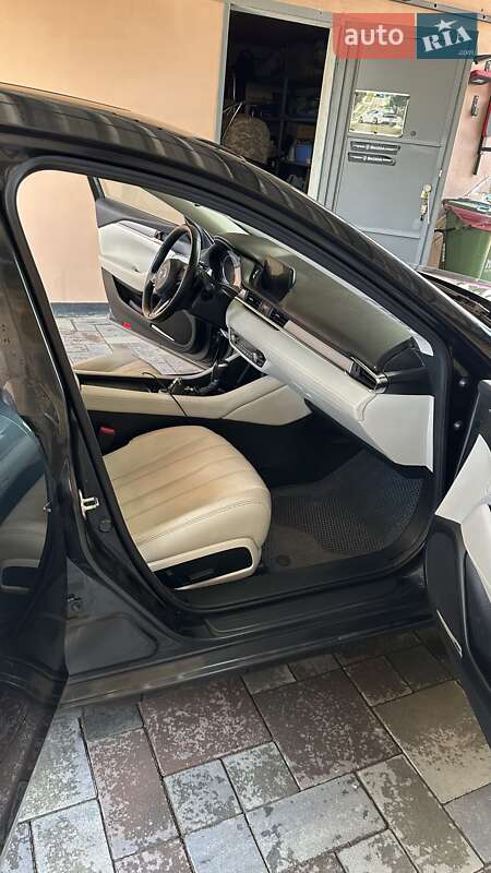Седан Mazda 6 2018 в Черкассах