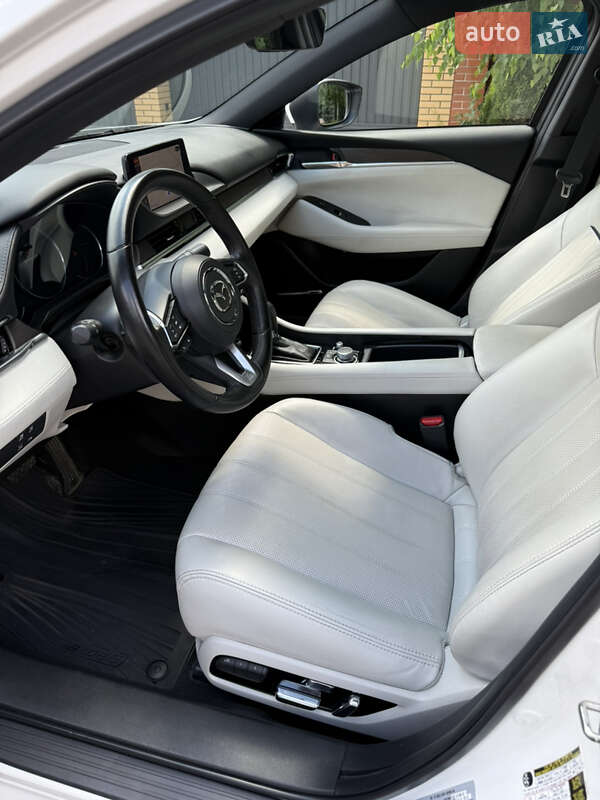 Седан Mazda 6 2021 в Киеве