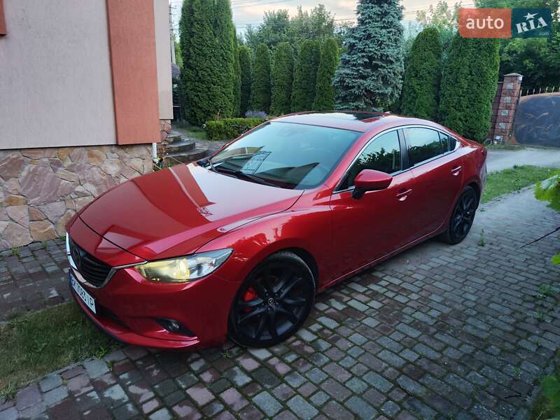 Седан Mazda 6 2013 в Ровно