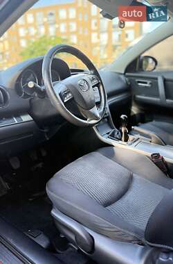 Седан Mazda 6 2011 в 