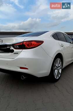 Седан Mazda 6 2013 в 