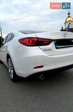 Седан Mazda 6 2013 в 
