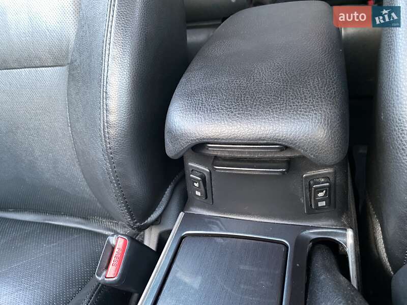 Лифтбек Mazda 6 2006 в Виннице