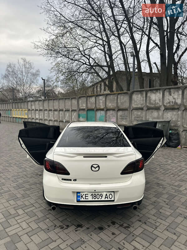 Седан Mazda 6 2008 в Днепре