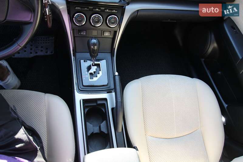 Лифтбек Mazda 6 2011 в Хмельницком