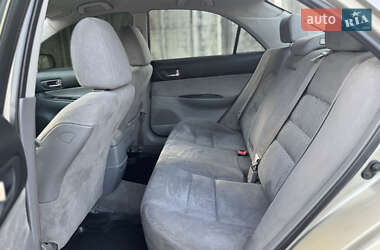 Седан Mazda 6 2004 в 