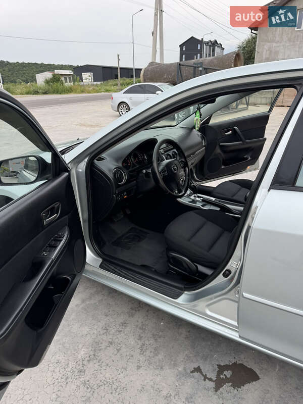 Седан Mazda 6 2006 в Тернополі