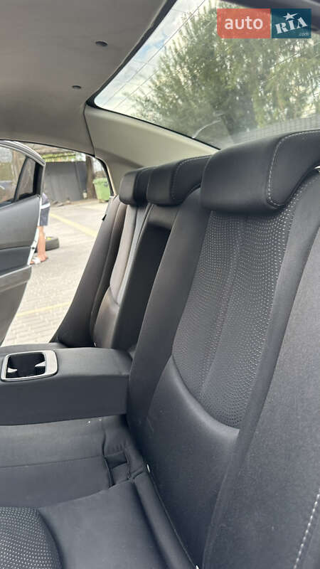 Седан Mazda 6 2008 в Днепре
