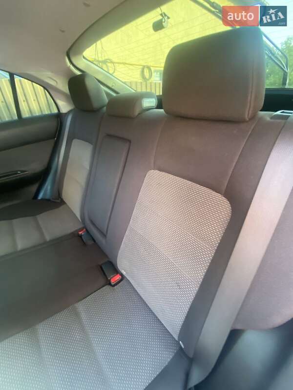 Лифтбек Mazda 6 2005 в Хмельницком