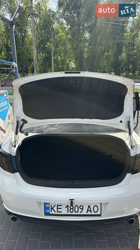 Седан Mazda 6 2008 в Днепре