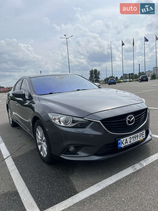 Седан Mazda 6 2014 в Киеве