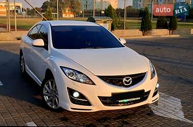 Седан Mazda 6 2011 в Ромнах