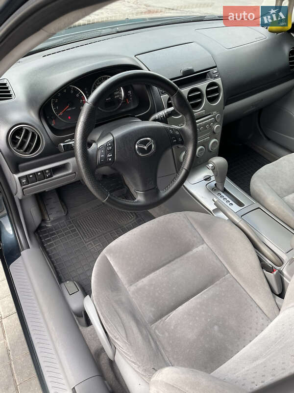 Седан Mazda 6 2005 в Запорожье
