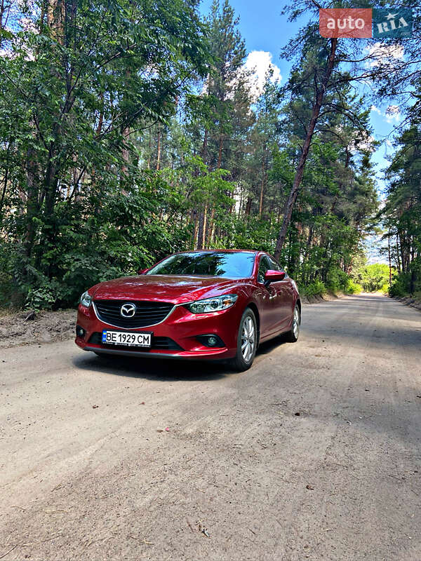 Седан Mazda 6 2015 в Николаеве