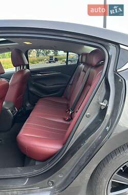 Седан Mazda 6 2021 в 