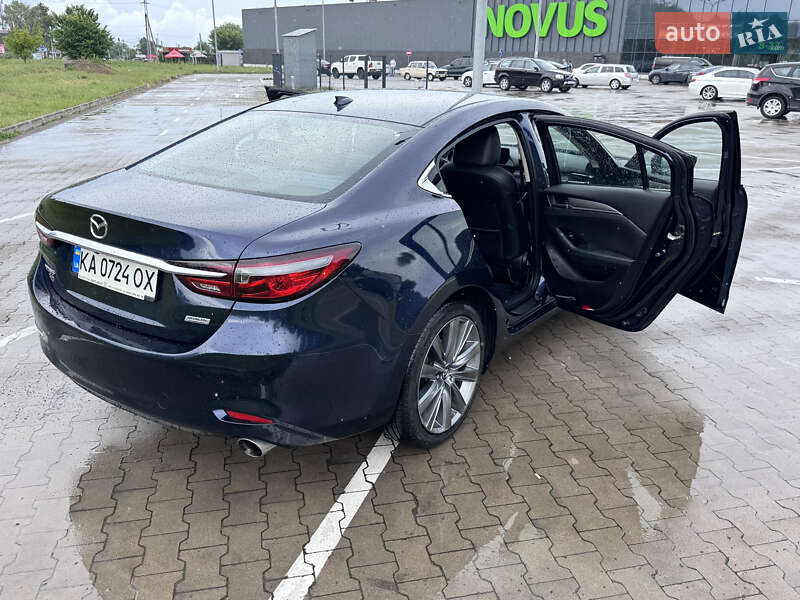 Седан Mazda 6 2018 в Киеве