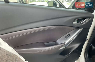 Седан Mazda 6 2015 в 