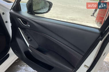 Седан Mazda 6 2015 в 