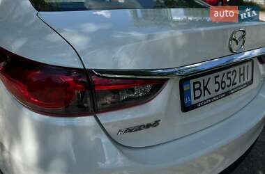 Седан Mazda 6 2015 в 