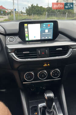 Седан Mazda 6 2015 в 