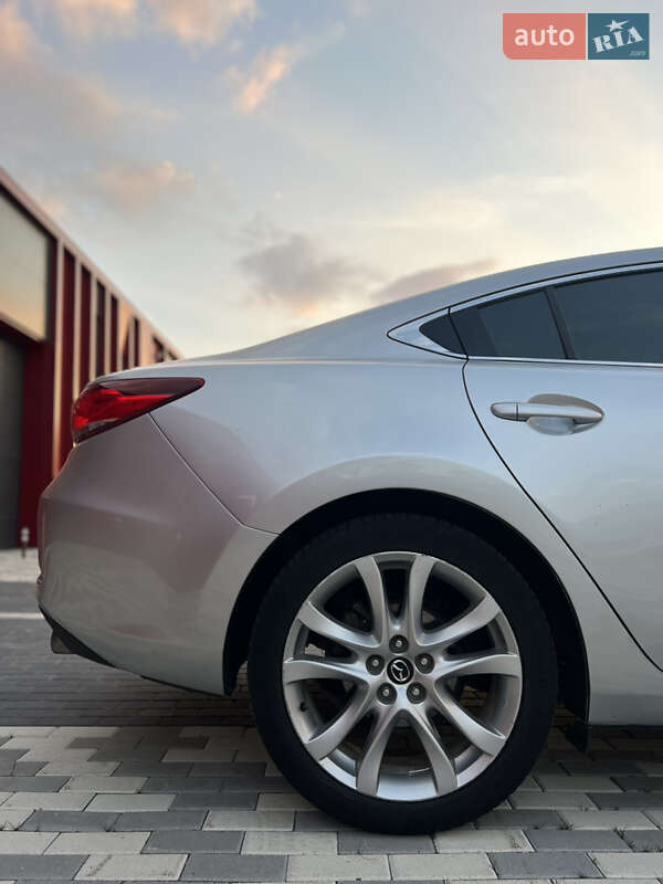 Седан Mazda 6 2016 в Львове
