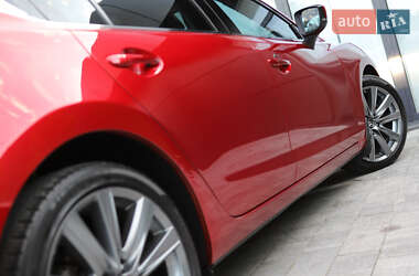 Седан Mazda 6 2018 в 