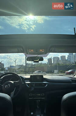 Седан Mazda 6 2015 в 