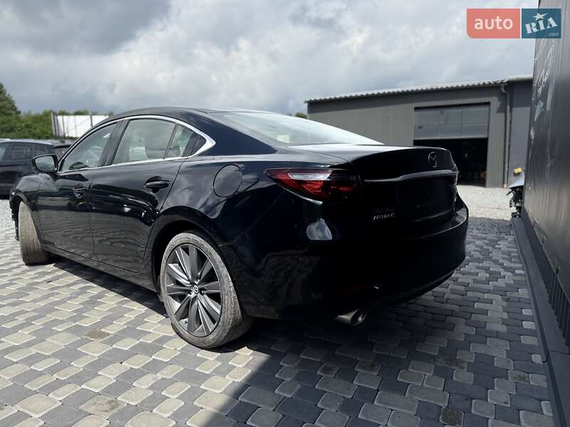 Седан Mazda 6 2018 в Львове