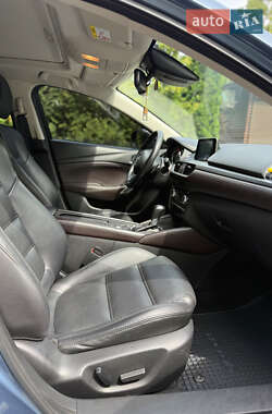 Седан Mazda 6 2015 в Киеве