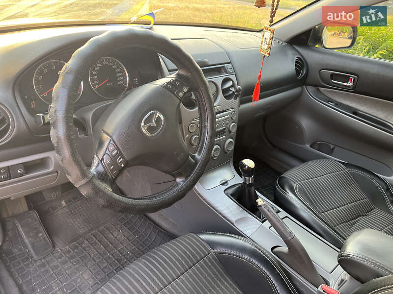 Седан Mazda 6 2004 в Запорожье