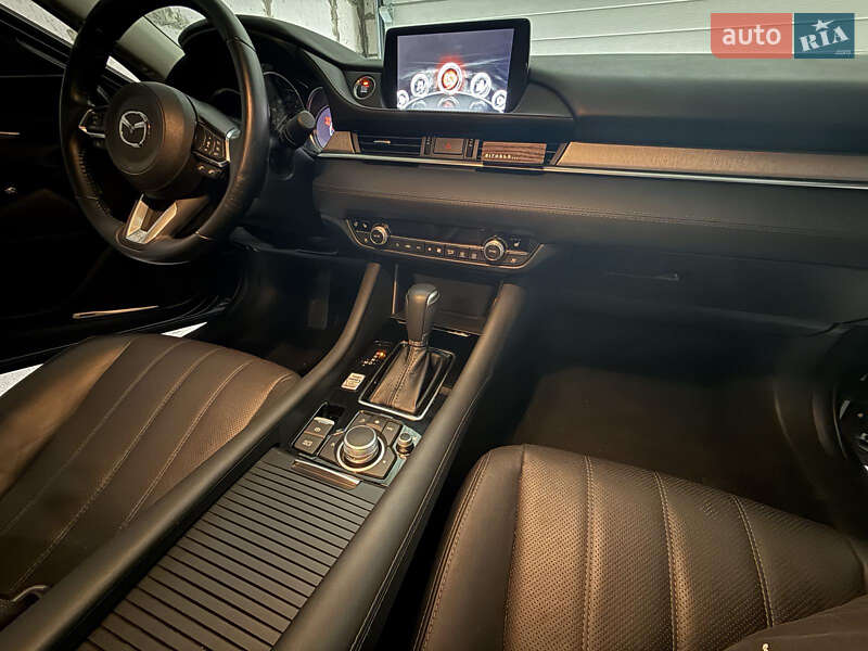 Седан Mazda 6 2021 в Черкассах