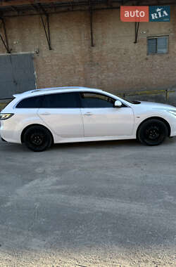 Универсал Mazda 6 2010 в 
