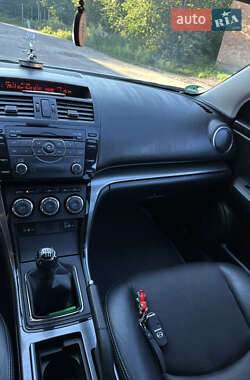 Универсал Mazda 6 2010 в 