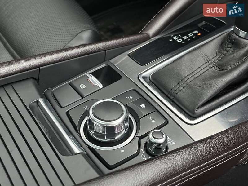 Седан Mazda 6 2015 в Львове